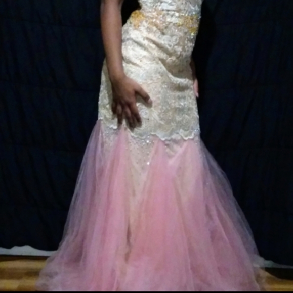 Backless Diamond/Crystal Embroidered Mermaid Wedding/Prom Dress - Picture 4 of 10